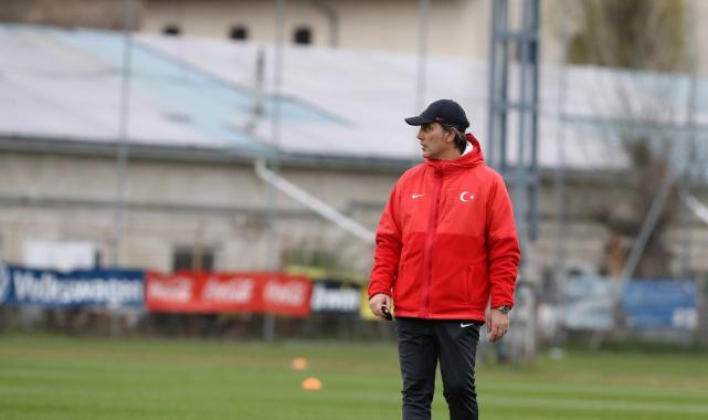 Vincenzo Montella: EURO 2024'te tüm Türkiye'yi gururlandırmak istiyorum