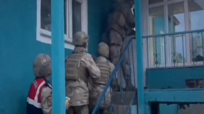 5 ilde düzenlenen operasyonlarda 3 organize suç örgütü çökertildi