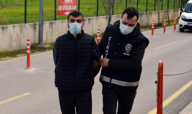 Adana'da 17 yaşındaki çocuk ağabeyinin emriyle babasını öldürdü: 11 yıl 8 ay hapis cezası verildi