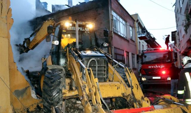 Amasya'da tarihi konakta yangın: Alevler çevredeki binalara sıçradı