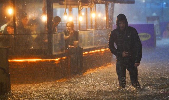 Ankara'da sel felaketi: Vasip Şahin son durumu açıkladı