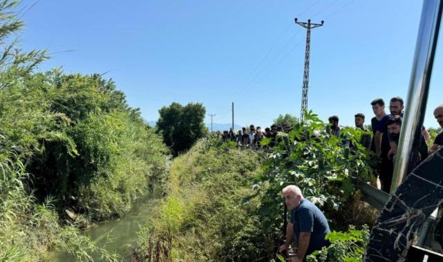 Antalya'da otomobil sulama kanalına düştü: 1'i bebek 2 ölü, 1 kayıp