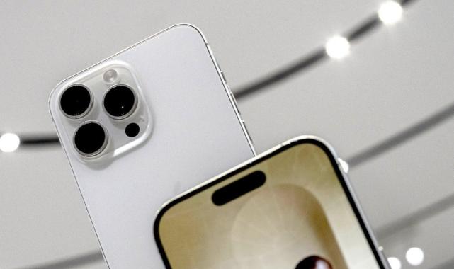 Apple ile OpenAI anlaştı: ChatGPT iPhone'lara geliyor