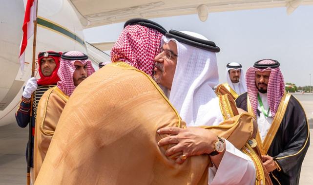 Arap liderler toplandı: Gündemde Gazze'ye İsrail saldırıları var