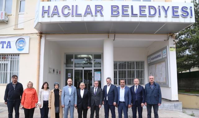 Başkan Büyükkılıç'tan 4 ilçeye ziyaret