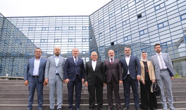 Başkan Büyükkılıç'tan 4 ilçeye ziyaret