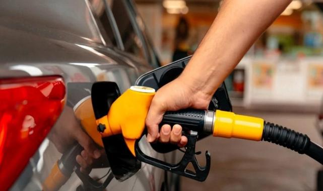 Benzin ve motorine zam, otogaza indirim: İşte güncel fiyatlar