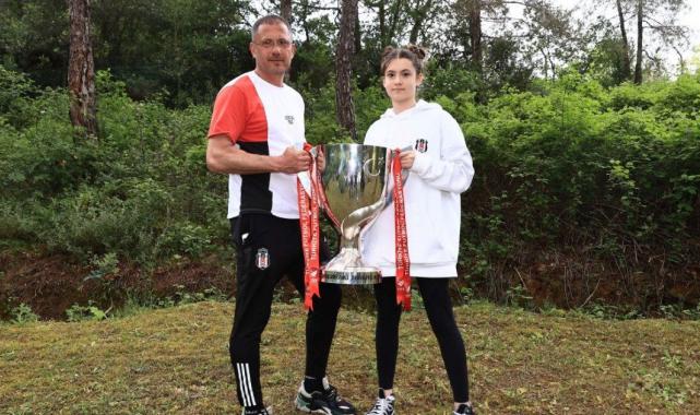 Beşiktaş Kulübü, barbekü partisinde buluştu