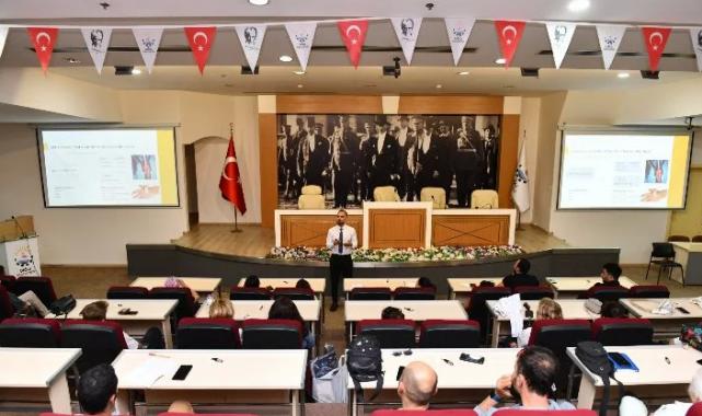 Çiğlili sporseverler sağlıklı beslenme seminerinde buluştu