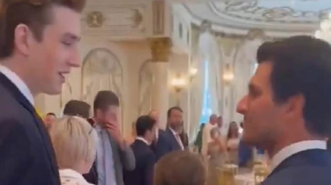 Donald Trump&#039;ın oğlu Barron&#039;un sesi duyuldu: Aynı babası