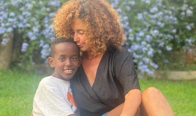 Esra Akkaya'nın Etiyopya'dan evlat edindiği oğlu Can Alex büyüdü! İşte son hali