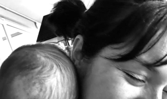 Ezgi Mola'dan hayranlarına kötü haber