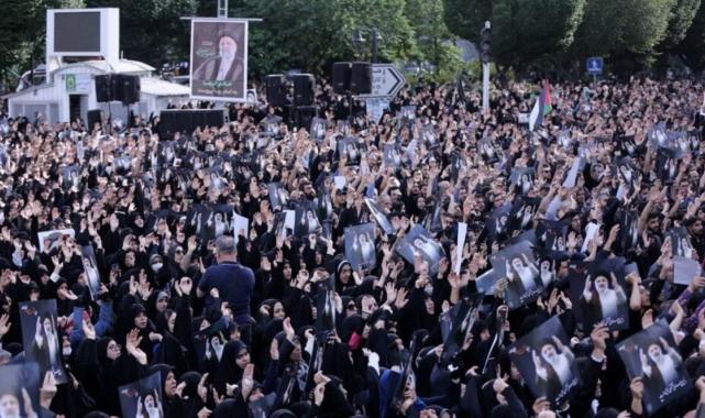 İran'da Reisi'nin yası sürüyor
