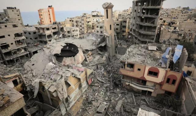 İsrail ordusu ibadethanelere saldırılarını sürdürüyor