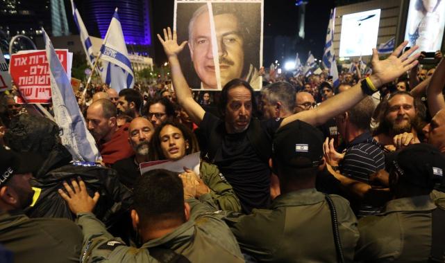 İsrailliler, Tel Aviv ve Kudüs’te hükümet karşıtı protesto düzenledi