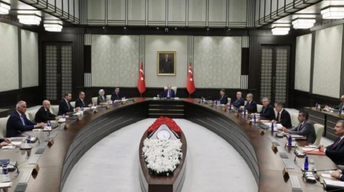 Kabine toplantısı başladı: Masada önemli konular var