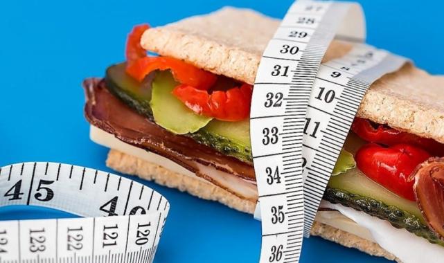 Kısa sürede zayıflama vadeden diyetlerinin zararları