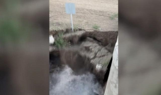 Konya'da obruk oluşumunu görüntülerken korku dolu anlar yaşadı