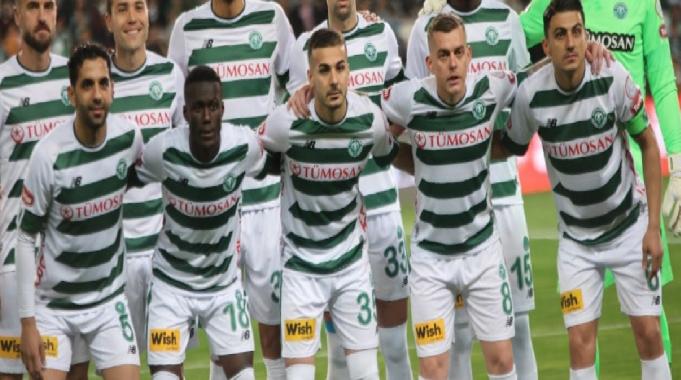 Konyaspor, Süper Lig'in son 4 haftasında küme düşmemeye oynayacak
