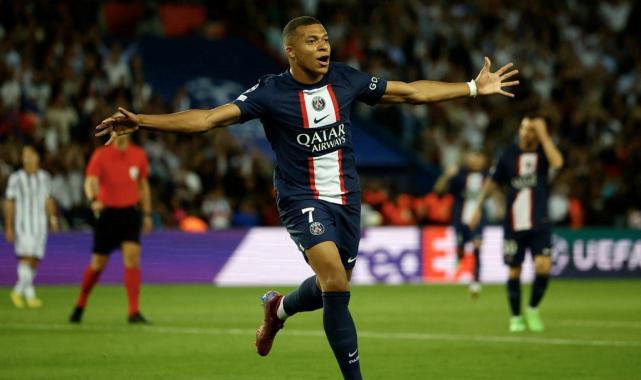 Kylian Mbappe, PSG'den ayrılacağını açıkladı