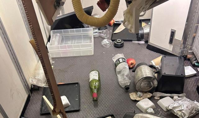 Londra-Singapur seferini yapan uçak türbülansa girdi