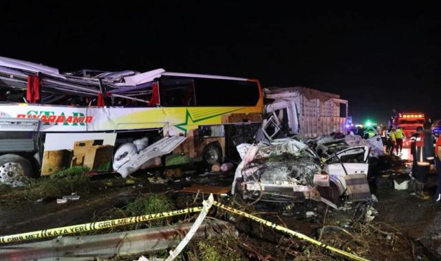 Mersin'de 10 kişinin can verdiği kazanın tanığı: Otobüs direkt sollayınca takla attı