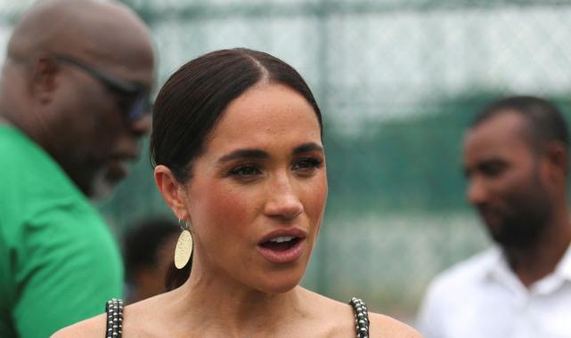 Prens Harry ve Meghan Markle'ın Nijerya ziyaretine İngiltere'den tepki geldi