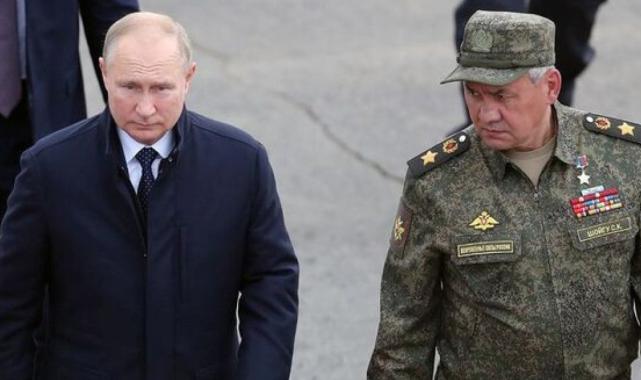 Rusya Devlet Başkanı Vladimir Putin Sergey Şoygu'yu Savunma Bakanlığı'ndan aldı