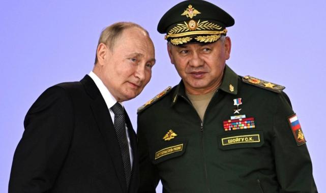 Rusya Devlet Başkanı Vladimir Putin Sergey Şoygu'yu Savunma Bakanlığı'ndan aldı