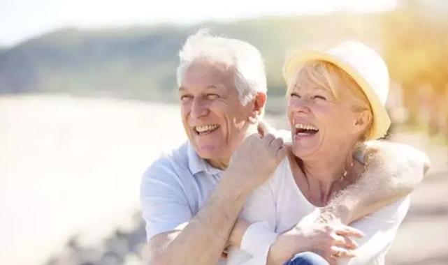 Sağlıklı yaşlanmak için takip edilmesi gereken altın kurallar