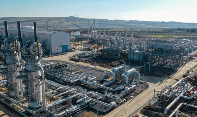 Silivri ve Tuz Gölü'ndeki doğalgaz depolarının enerjisi yenilenebilir kaynaklardan