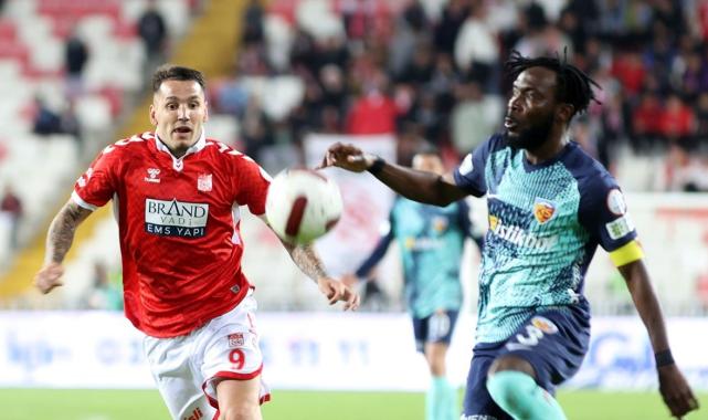 Sivasspor sezonu galibiyetle kapattı