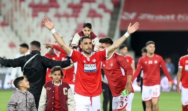 Sivasspor sezonu galibiyetle kapattı