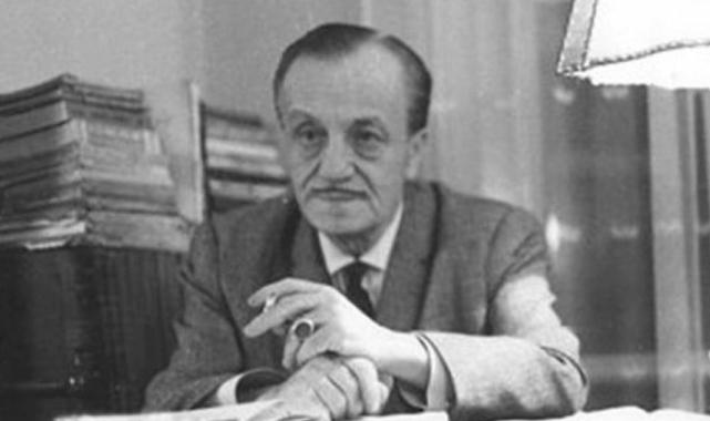 Sultanu'ş Şuara olarak bilinen büyük fikir öncüsü, mütefekkir Necip Fazıl Kısakürek'in vefat yılı