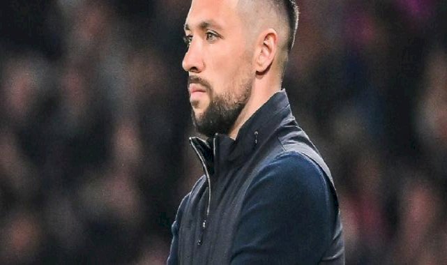 Ajax'ın yeni teknik direktörü Francesco Farioli oldu