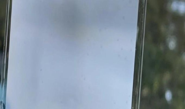 Almanya'da kendi kendini temizleyen cam malzeme üretildi