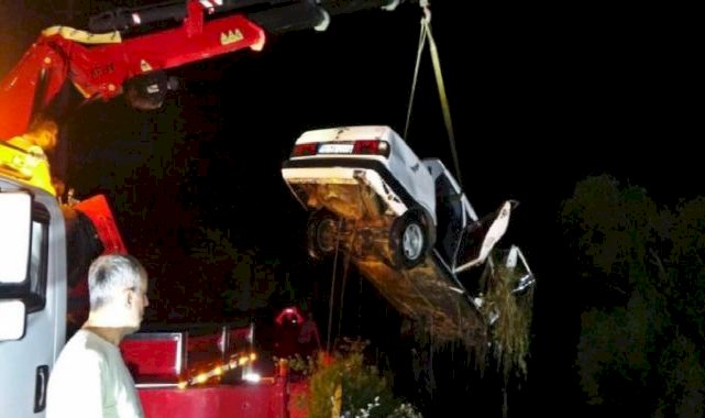 Antalya'da otomobil sulama kanalına düştü: 1'i bebek 2 ölü, 1 kayıp