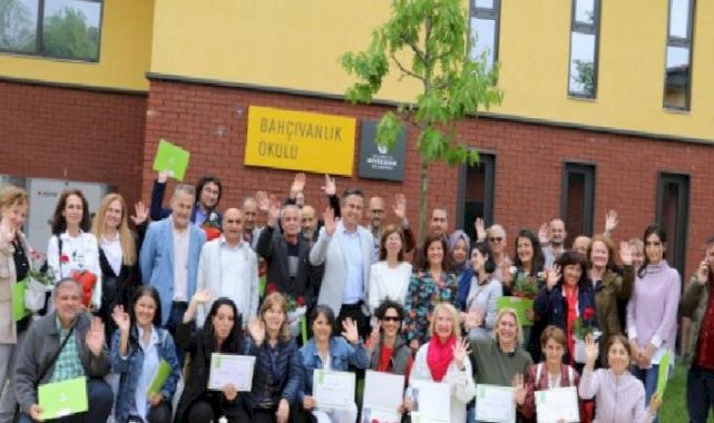 Atatürk'ün mirası ilk mezunlarını verdi