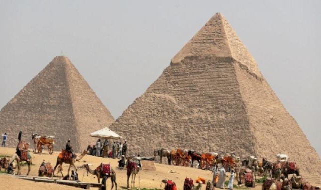 Bilim dünyasının gizemini çözemediği Mısır'daki piramitlerle ilgili yeni ipuçları ortaya çıktı