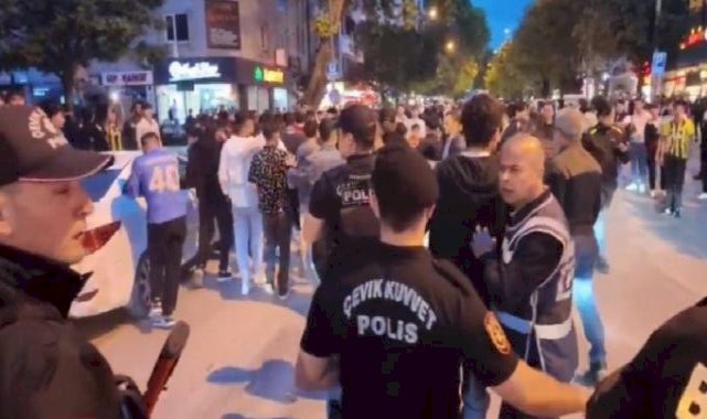 Bursa'da Fenerbahçeliler, Galatasaray taraftarına saldırdı