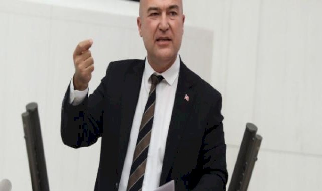 CHP'li Murat Bakan dizide kullanılan silahları gerçek sandı