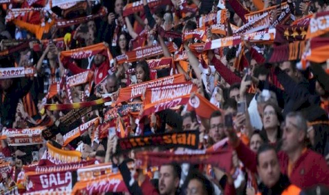 Galatasaray taraftarı, 4 dakikada kombineleri tüketti