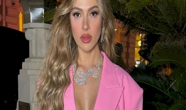 Hadise'nin Diyarbakır konseri! Sahnede halay çekti