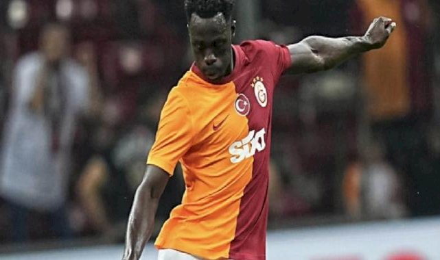 Napoli'nin Davinson Sanchez inadı sürüyor