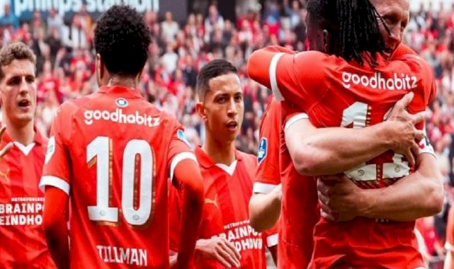 PSV Eindhoven, Eredivisie'de şampiyonluğunu ilan etti