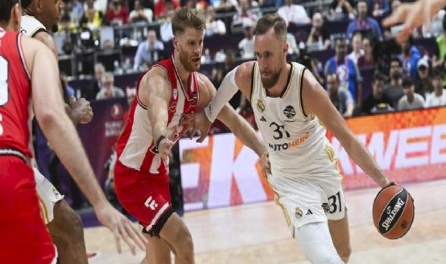 Real Madrid, Olympiakos'u yenerek finale yükseldi
