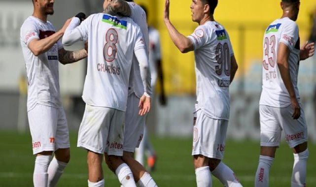 Sivasspor, deplasmanda İstanbulspor'u farklı yendi