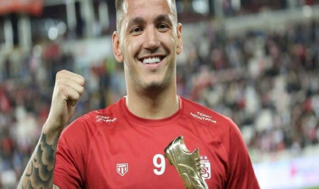 Sivasspor, Rey Manaj için en az 15 milyon euro bekliyor