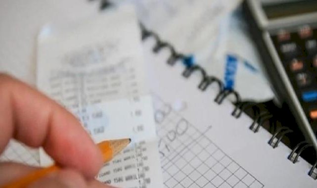 Ticaret ve perakende satış hacmi martta, yıllık bazda arttı