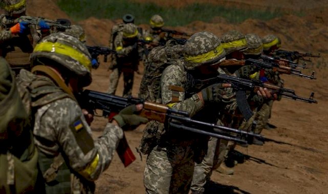 Ukrayna ordusu: Rusya, 492 bin 290 askerini kaybetti